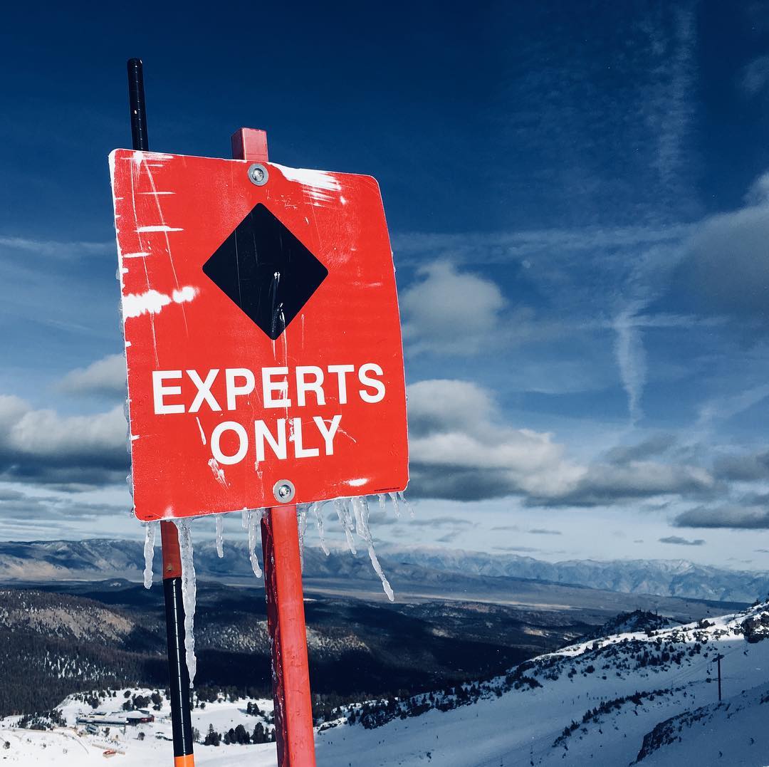 day 10. 01.27.2018
#expertsonly #donttrythisathome #icicles #breezy #blackdiamond #scottys #mammoth #mammothmountain #mammothlakes #mammothstories #powder #packedpowder #snowboarding