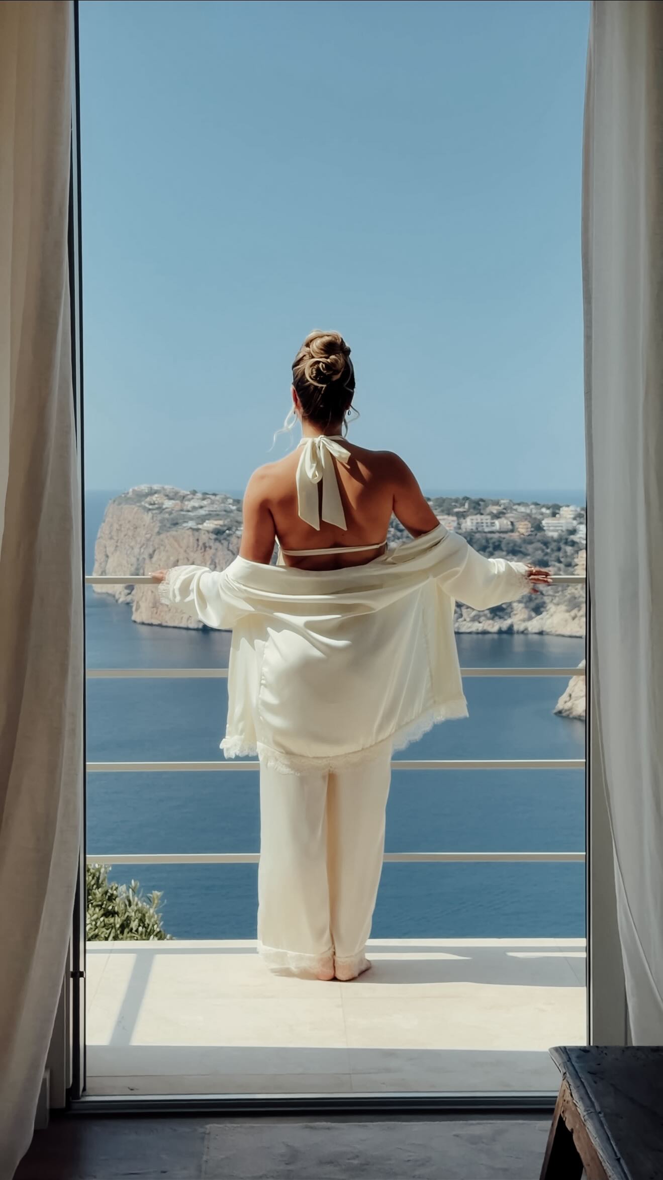 Luxury is a language, and we speak it fluently.
We pride ourselves on a perspective that transcend
